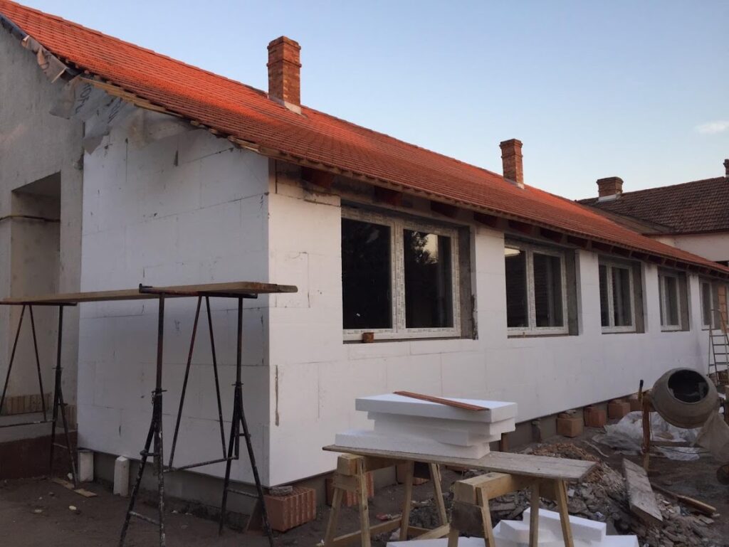 kistelek könyvtár bővítés előtte 5